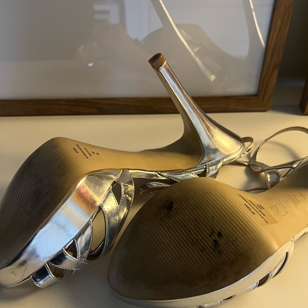 Marc Fisher Special Occasion Heels - Picture 4 of 5